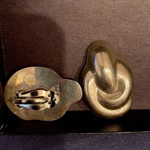 Modern design: stamped Mexican silver 925. Non pierced earrings 1.5” x 1”.  (1)